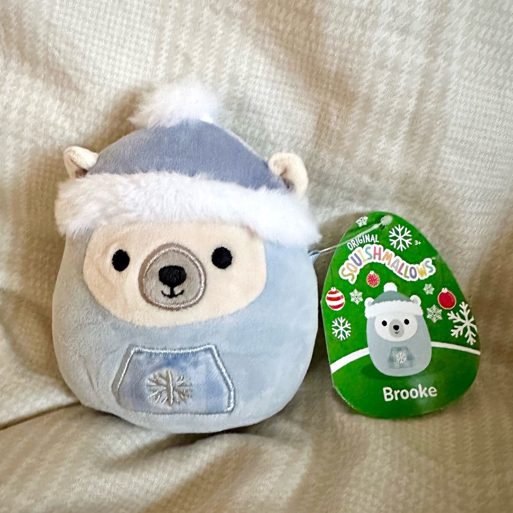 BNWT 4” Brooke the Polar Bear 2024 Mystery Squad Christmas Squishmallow